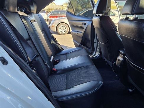 Used 2015 Toyota Corolla S image 15