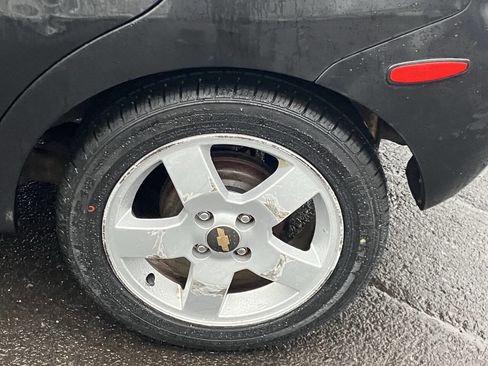 Used 2007 Chevrolet Aveo5 LS FWD image 14