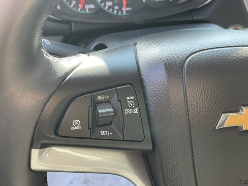 Certified 2018 Chevrolet Trax LT w/ LT Convenience Package image 24