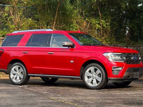Used 2022 Ford Expedition King Ranch AWD/4WD image 2