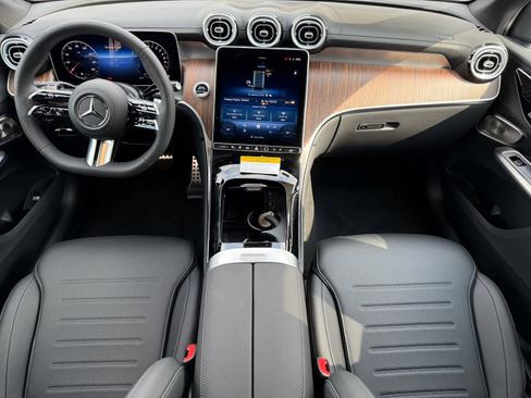 New 2026 Mercedes-Benz GLC 350e GLC 350e image 12