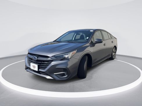 Used 2025 Subaru Legacy Premium AWD/4WD image 3