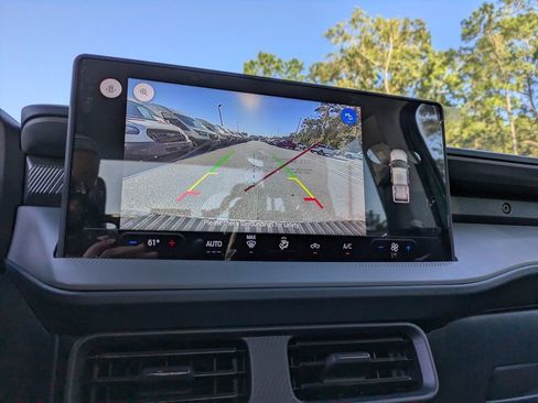 New 2025 Ford Maverick XL image 20