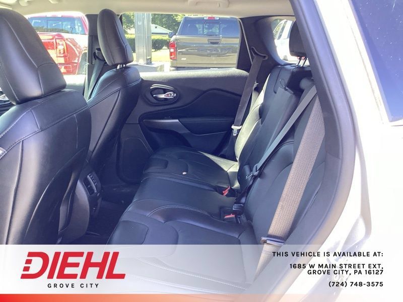 Used 2022 Jeep Cherokee Latitude Lux AWD/4WD image 14