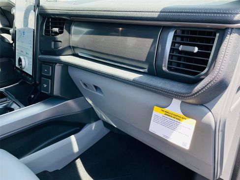 New 2025 Ford F150 Lightning Flash AWD/4WD image 19