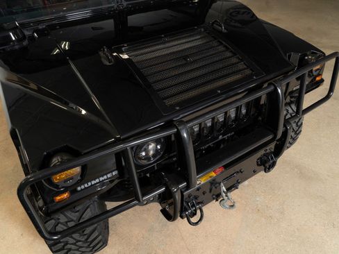 Used 2006 HUMMER H1 image 10