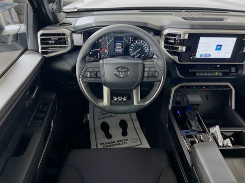 New 2026 Toyota Tundra SR5 AWD/4WD image 18