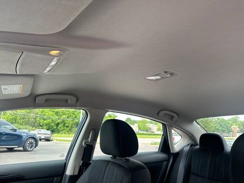 Used 2018 Nissan Sentra SV w/ All Weather Package FWD image 21