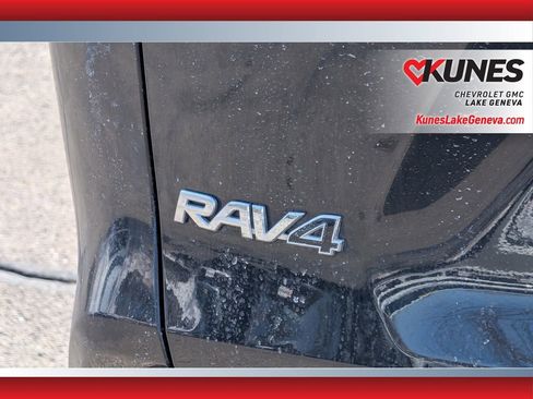 Used 2025 Toyota RAV4 XLE w/ Convenience Package AWD/4WD image 14
