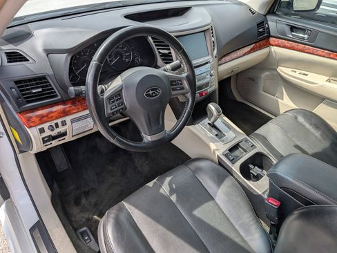 Used 2012 Subaru Legacy 3.6R Limited image 17