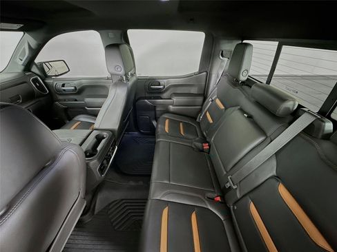 Used 2020 GMC Sierra 1500 AT4 w/ AT4 Premium Package AWD/4WD image 11