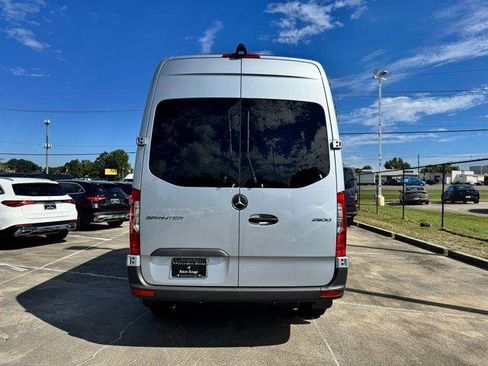 New 2025 Mercedes-Benz Sprinter 2500 image 16