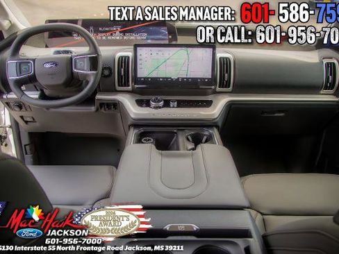 Certified 2025 Ford Expedition Active AWD/4WD image 6