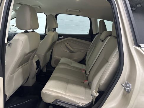 Used 2017 Ford Escape SE image 11