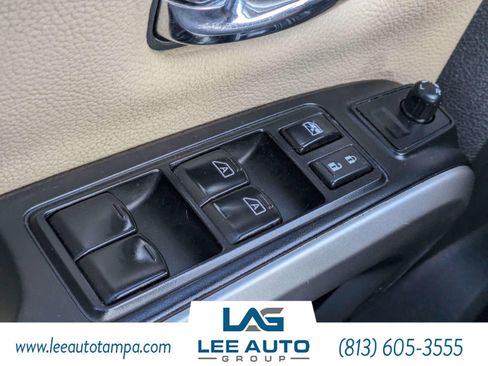 Used 2016 Nissan Titan SL RWD image 22