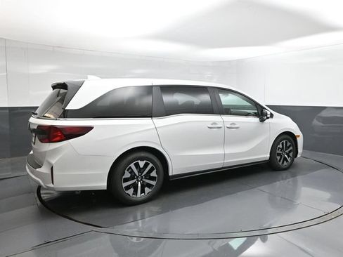 New 2026 Honda Odyssey EX-L image 15