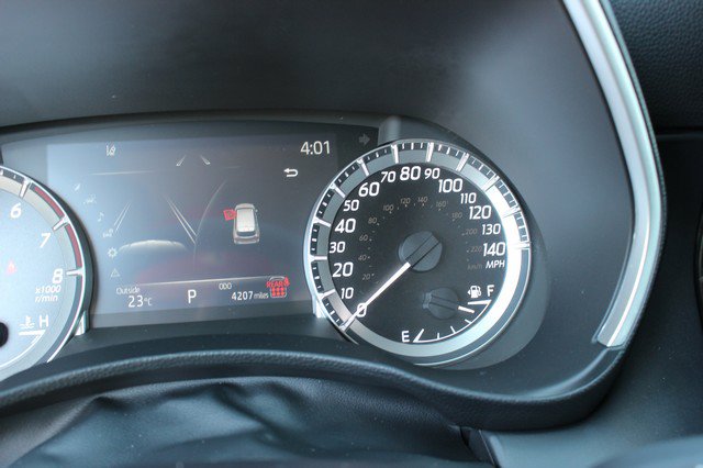 Used 2026 Toyota Highlander XLE AWD/4WD image 11