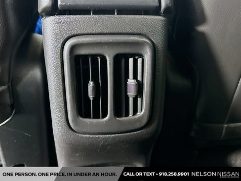 Used 2019 Jeep Compass Trailhawk AWD/4WD image 23