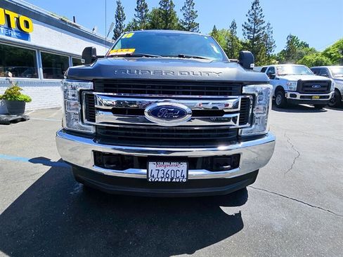 Used 2018 Ford F250 XLT AWD/4WD image 12
