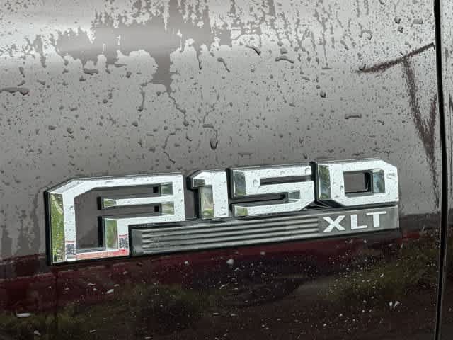 Used 2018 Ford F150 XLT w/ Equipment Group 302A Luxury AWD/4WD image 17