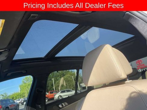Used 2021 BMW X5 M50i w/ Executive Package AWD/4WD image 25