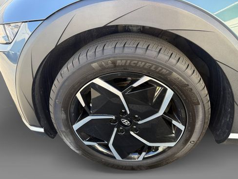 Used 2024 Hyundai Ioniq 5 SEL RWD image 9