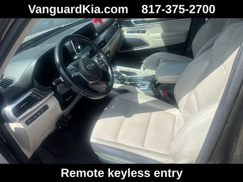 Used 2020 Kia Telluride S AWD/4WD image 5