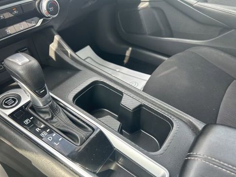 Used 2023 Nissan Sentra SV FWD image 24