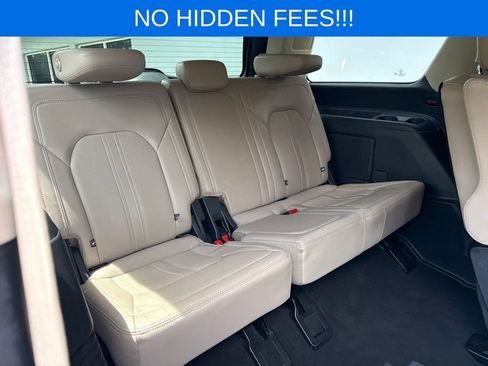 Used 2024 Ford Expedition Limited RWD image 30