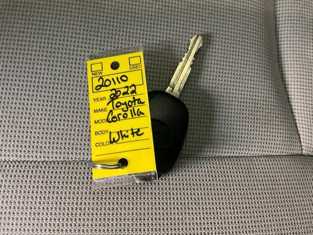Used 2022 Toyota Corolla Cross L FWD image 24