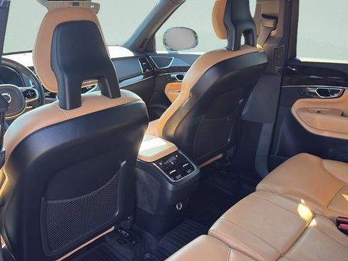 Used 2017 Volvo XC90 T6 Momentum w/ Vision Package AWD/4WD image 24