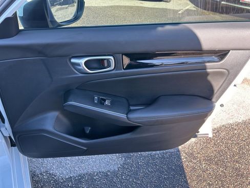 Used 2024 Honda Civic Sport Touring image 29