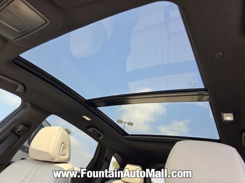 Certified 2025 Acura RDX SH-AWD image 17