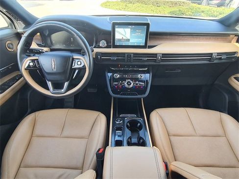 Certified 2021 Lincoln Corsair Reserve w/ Elements Package image 11