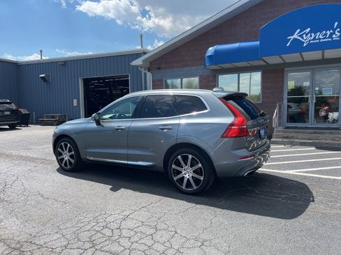 Used 2019 Volvo XC60 T5 Inscription w/ Protection Package Premier AWD/4WD image 3