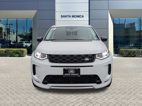 Used 2024 Land Rover Discovery Sport S image 3