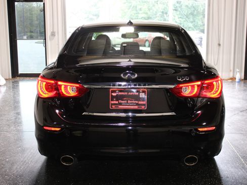 Used 2015 INFINITI Q50 Premium RWD image 4