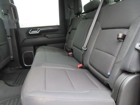 Used 2024 Chevrolet Silverado 2500 LT w/ Convenience Package AWD/4WD image 40
