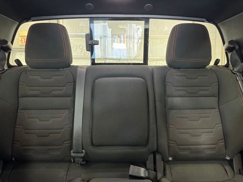 Used 2026 Nissan Frontier PRO-4X AWD/4WD image 15