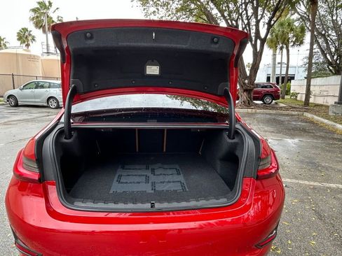 Used 2022 BMW 330i Sedan w/ Driving Assistance Package RWD image 40