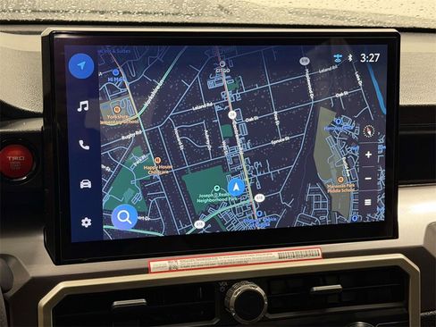 Used 2025 Toyota Tacoma TRD Sport image 18