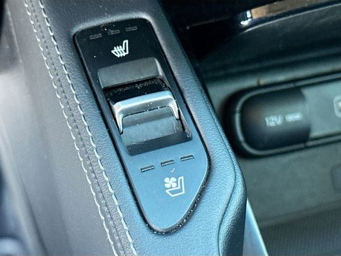 Used 2022 Kia Telluride EX image 20