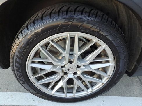 Used 2019 BMW X5 xDrive40i w/ Convenience Package image 18