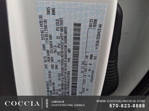 Used 2025 Lincoln Corsair AWD w/ Equipment Group 101A image 26