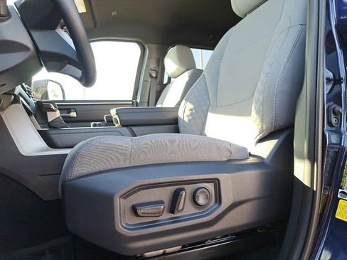 New 2025 Toyota Tundra SR5 image 15