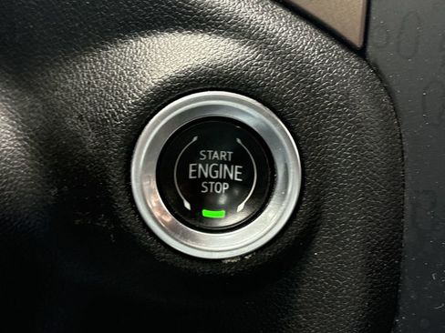 Certified 2021 Chevrolet Silverado 3500 High Country w/ Technology Package image 20