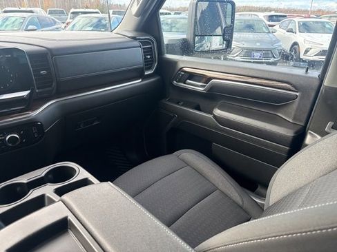 Certified 2024 GMC Sierra 2500 SLE w/ SLE Convenience Package image 29