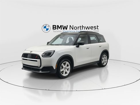 Used 2025 MINI Cooper Countryman S image 9