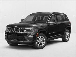 Used 2023 Jeep Grand Cherokee Laredo X AWD/4WD video 1