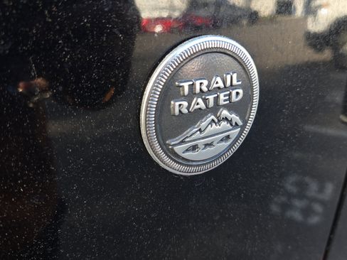 Used 2008 Jeep Wrangler Unlimited Sahara w/ Dual Top Group image 28